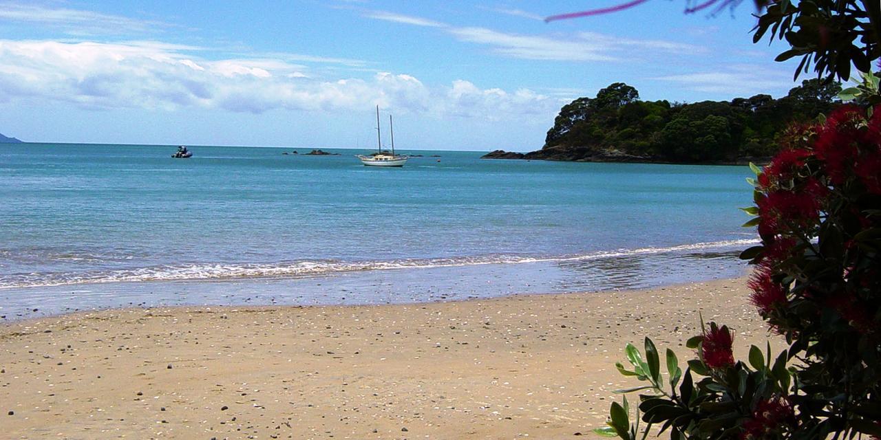 By The Bay Beachfront Apartments Mangonui Camera foto